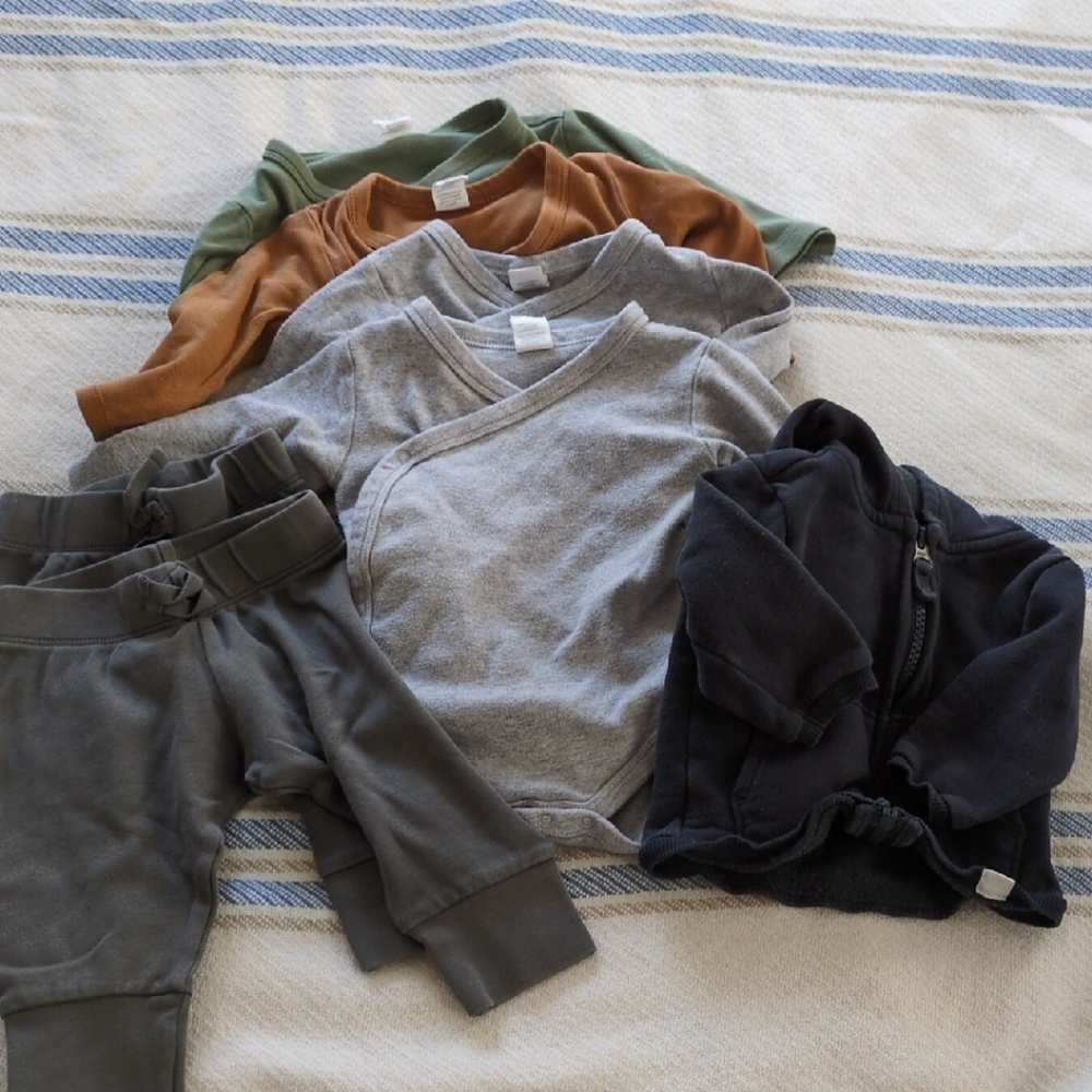 Kids Assorted Color Bottoms Set